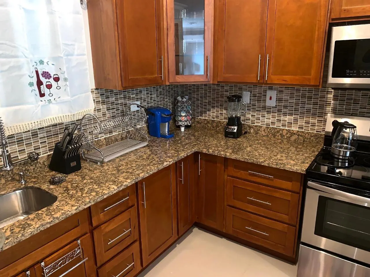 Hamptons At Fairway Across From Ac Marriott Unit No3 Apartment Kingston