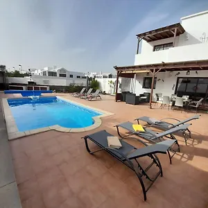 Dias Felices - Heated Pool Playa Blanca (Lanzarote)